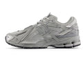 NEW BALANCE 1906 METALLIC SILVER